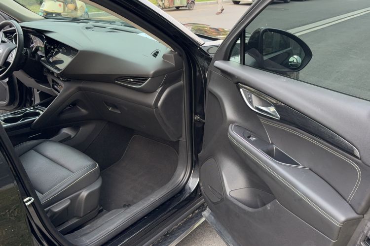 Used Buick Envision 2022 Encore S 552T Two-Wheel-Drive Luxury Model Interior 2