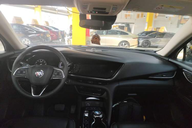 Used Buick Envision 2022 Facelift Encore S 552T Two-Wheel-Drive Luxury Model Interior 2