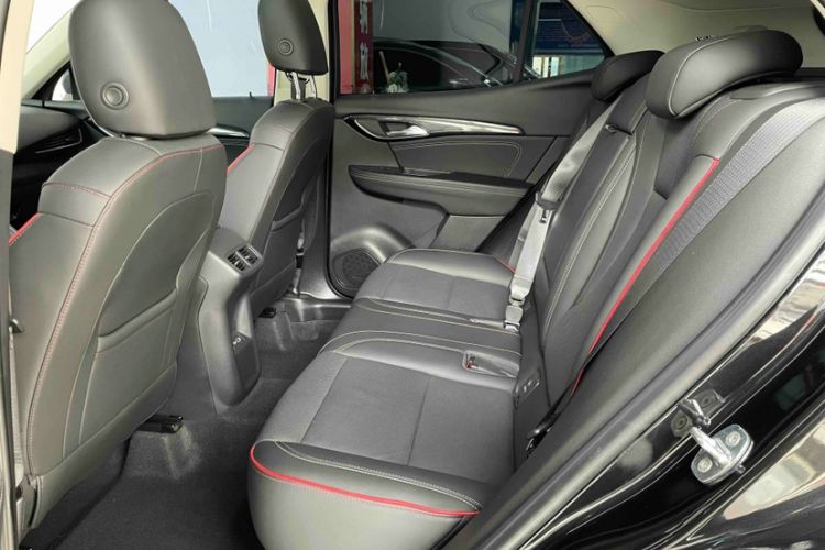 Used Buick Envision 2022 Encore S GS 4x4 Sport Edition Interior 2
