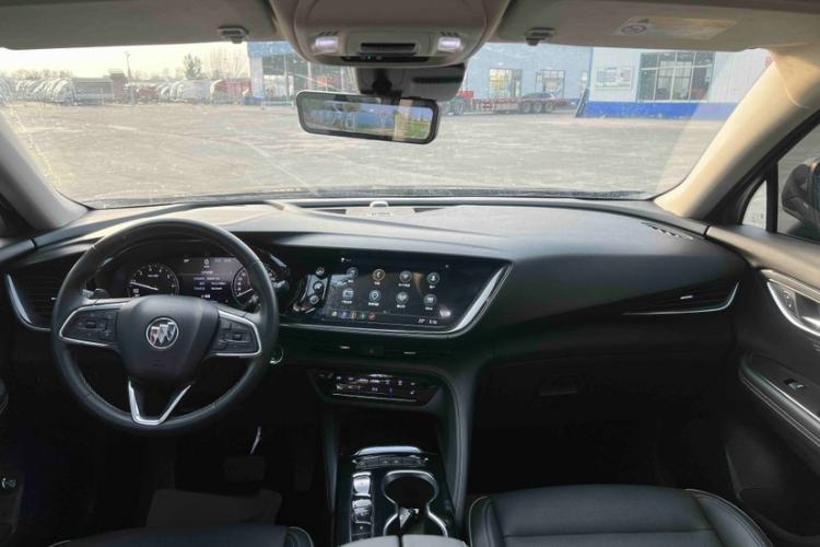 Used Buick Envision 2022 Encore Plus 652T Five-Seat Luxury Model Interior 3