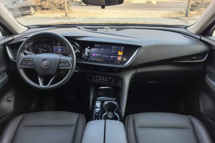 Used Buick Envision 2022 Facelift Encore S 652T Two-Wheel-Drive Luxury Model Interior 3