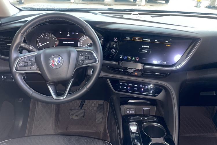Used Buick Envision 2022 Encore Plus 652T Five-Seat Luxury Model Interior 3
