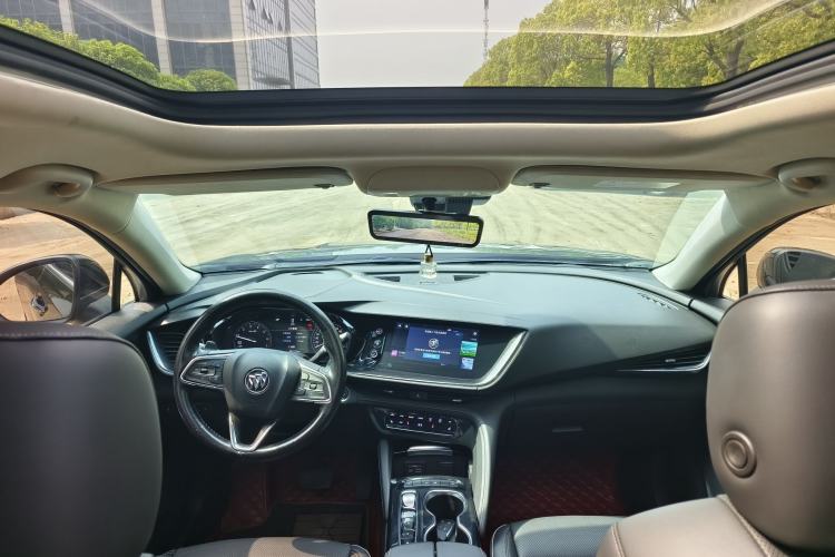 Used Buick Envision 2022 Encore Plus 652T Five-Seat Luxury Model Interior 4