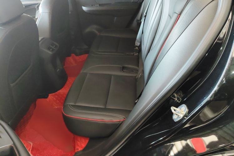 Used Buick Envision 2022 Encore S GS Two-Wheel Drive Smart Sport Model Interior 4