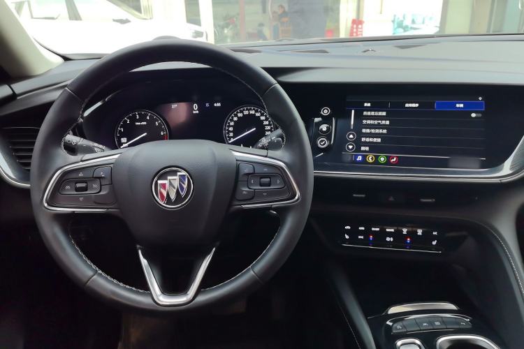Used Buick Envision 2022 Facelift Encore S 552T Two-Wheel-Drive Luxury Model Interior 5