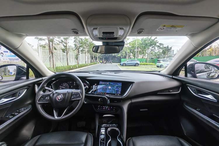 Used Buick Envision 2022 Facelift Encore S 552T Two-Wheel-Drive Luxury Model Interior 8