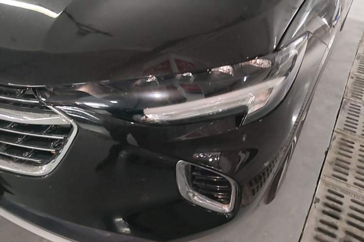 Used Buick Envision 2022 Facelift Encore S 652T Two-Wheel-Drive Luxury Model Left Front Headlight