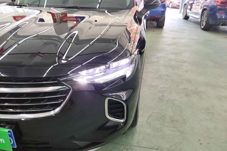 Used Buick Envision 2022 Encore S 652T Two-Wheel-Drive Luxury Model Left Front Headlight