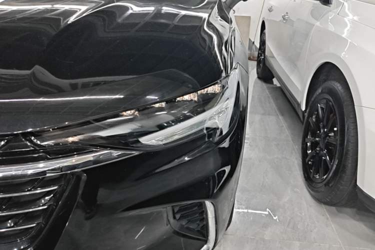 Used Buick Envision 2022 Facelift Encore Plus 552T Five-Seat Luxury Model Left Front Headlight