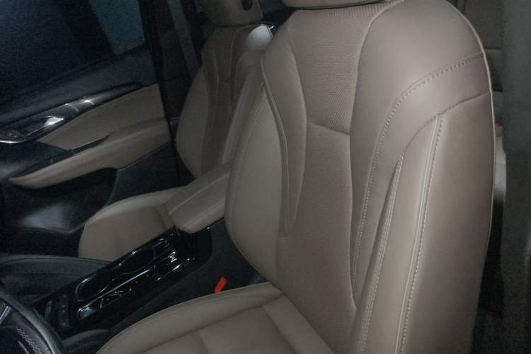 Used Buick Envision 2022 Encore Plus 652T Five-Seat Luxury Model Left Front Seat