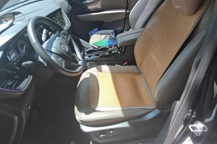 Used Buick Envision 2022 Encore Plus 652T Five-Seat Luxury Model Left Front Seat