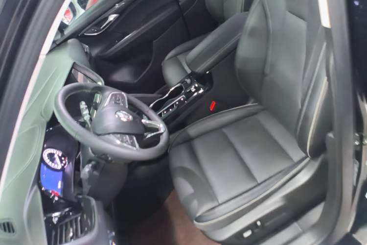 Used Buick Envision 2022 Facelift Encore S 652T Two-Wheel-Drive Luxury Model Left Front Seat