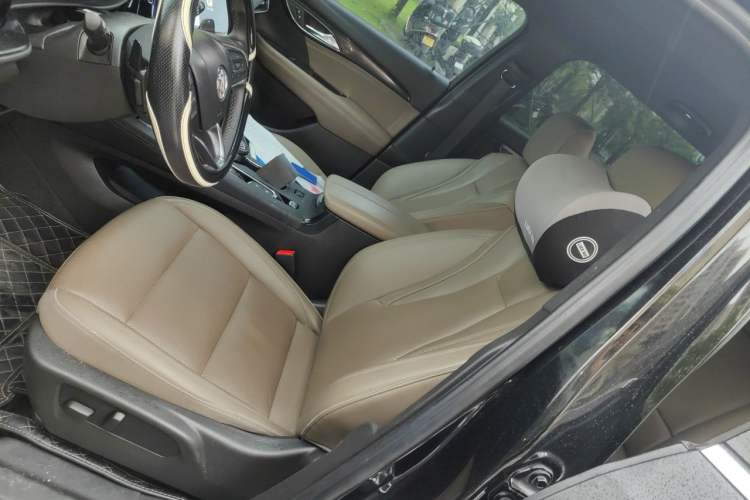 Used Buick Envision 2022 Encore Plus 652T Five-Seat Luxury Model Left Front Seat