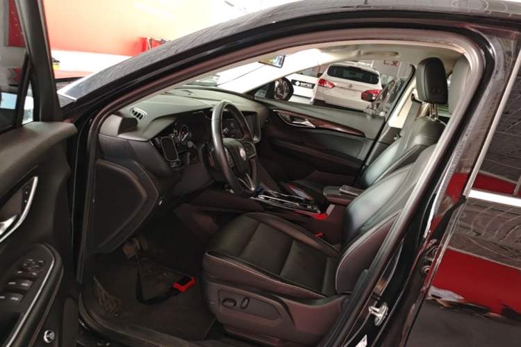 Used Buick Envision 2022 Encore S 652T Two-Wheel-Drive Luxury Model Left Front Seat