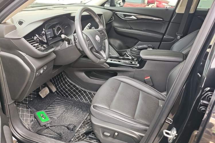 Used Buick Envision 2022 Encore S 552T Two-Wheel-Drive Luxury Model Left Front Seat