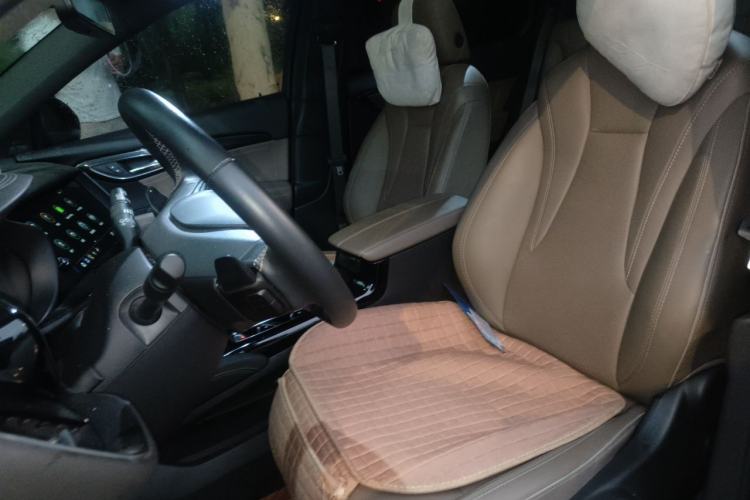 Used Buick Envision 2022 Encore Plus 652T Five-Seat Luxury Model Left Front Seat