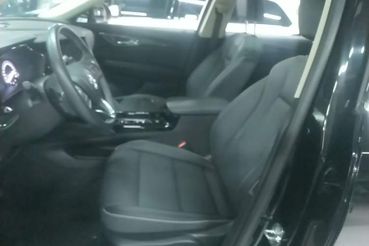 Used Buick Envision 2022 Encore Plus 652T Five-Seat Luxury Model Left Front Seat