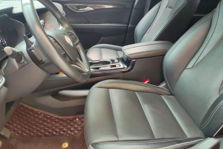 Used Buick Envision 2022 Encore Plus 552T Five-Seat Luxury Model Left Front Seat
