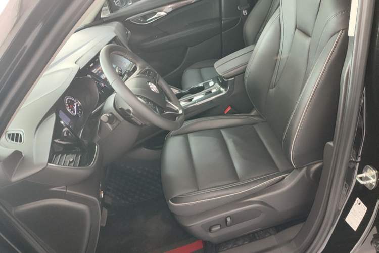 Used Buick Envision 2022 Encore S 552T Two-Wheel-Drive Luxury Model Left Front Seat