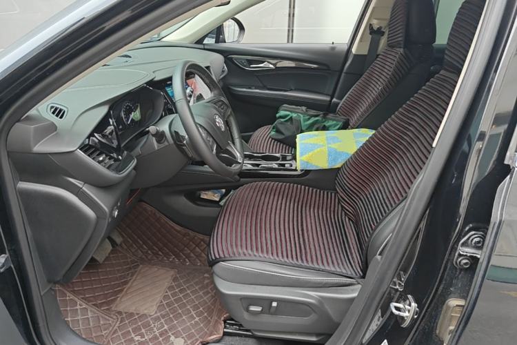 Used Buick Envision 2022 Encore S 652T Two-Wheel-Drive Luxury Model Left Front Seat