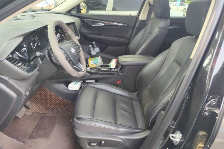 Used Buick Envision 2022 Encore S 552T Two-Wheel-Drive Luxury Model Left Front Seat