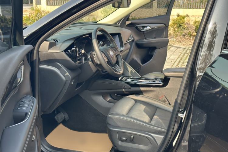Used Buick Envision 2022 Encore Plus 652T Five-Seat Luxury Model Left Front Seat