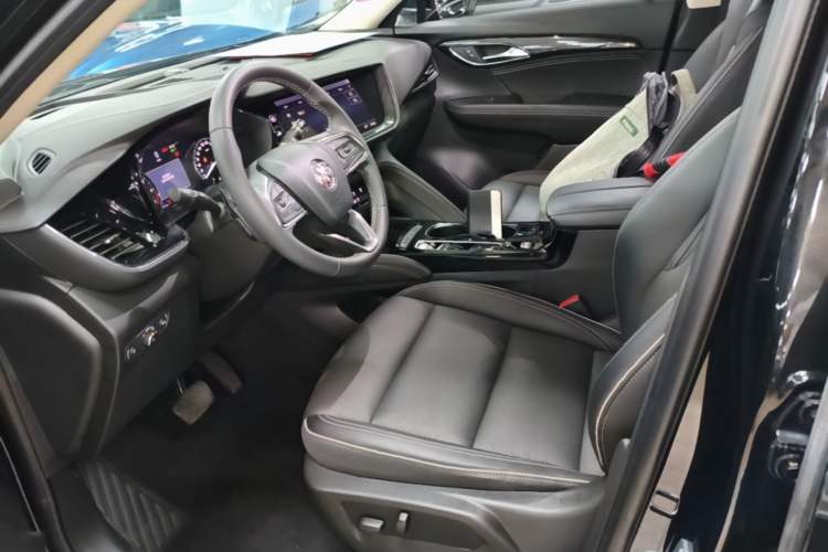 Used Buick Envision 2022 Encore S 652T Two-Wheel-Drive Luxury Model Left Front Seat
