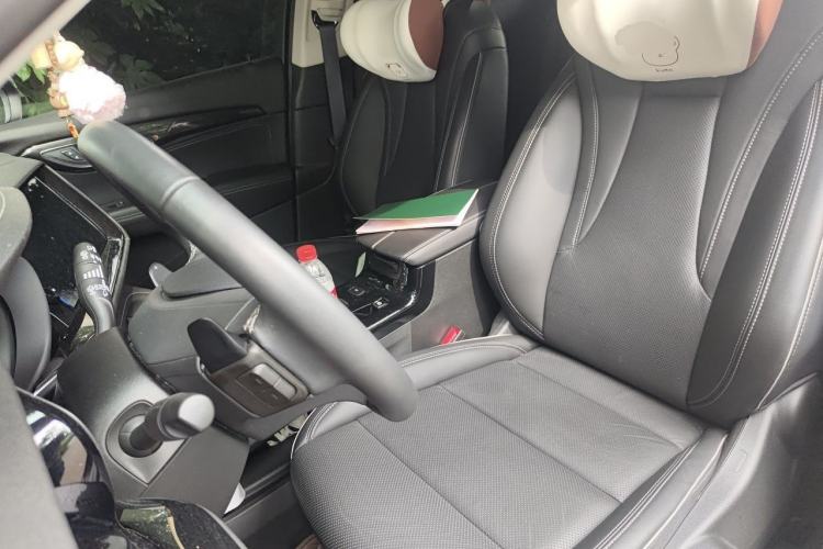Used Buick Envision 2022 Encore S 552T Two-Wheel-Drive Luxury Model Left Front Seat