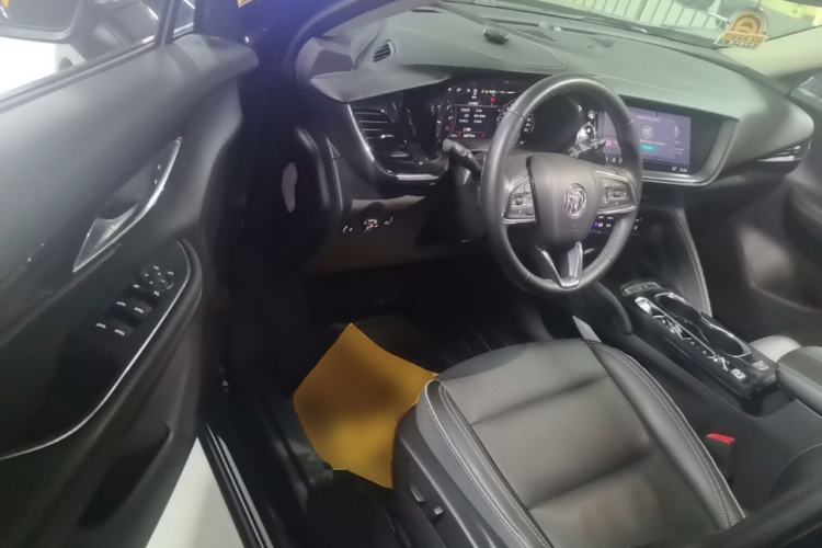 Used Buick Envision 2022 Encore S 552T Two-Wheel-Drive Luxury Model Left Front Seat