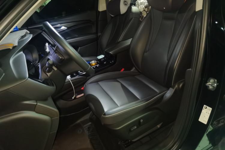 Used Buick Envision 2022 Encore S 652T Two-Wheel-Drive Luxury Model Left Front Seat