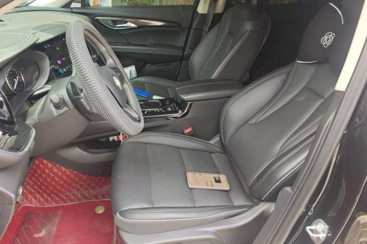 Used Buick Envision 2022 Encore S 552T Two-Wheel-Drive Luxury Model Left Front Seat