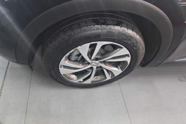 Used Buick Envision 2022 Facelift Encore S 652T Two-Wheel-Drive Luxury Model Left Front Wheel Hub