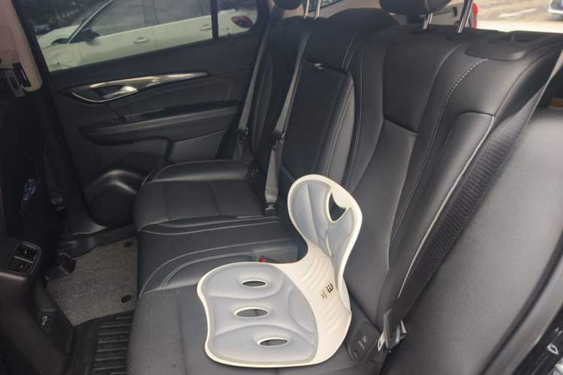 Used Buick Envision 2022 Encore Plus 652T Five-Seat All-Wheel-Drive Luxury Model Left Rear Seat