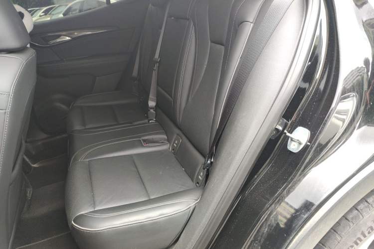 Used Buick Envision 2022 Facelift Encore S 552T Two-Wheel-Drive Luxury Model Left Rear Seat