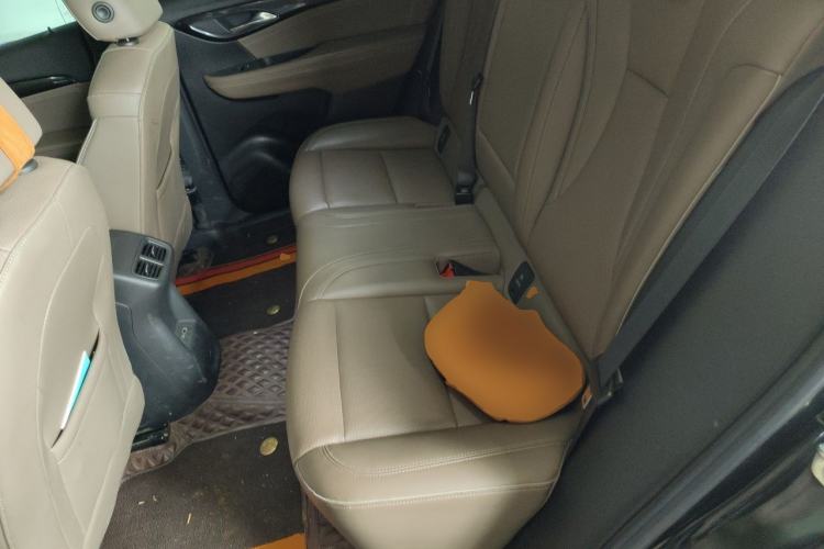 Used Buick Envision 2022 Encore Plus 652T Five-Seat Luxury Model Left Rear Seat