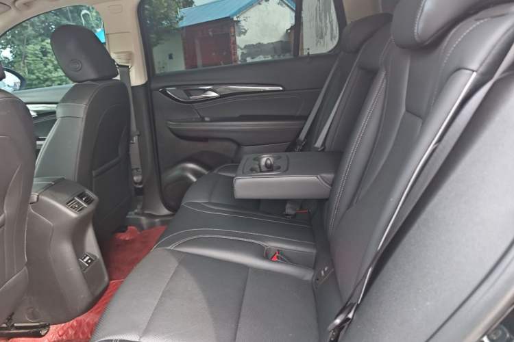 Used Buick Envision 2022 Encore Plus 652T Five-Seat Luxury Model Left Rear Seat