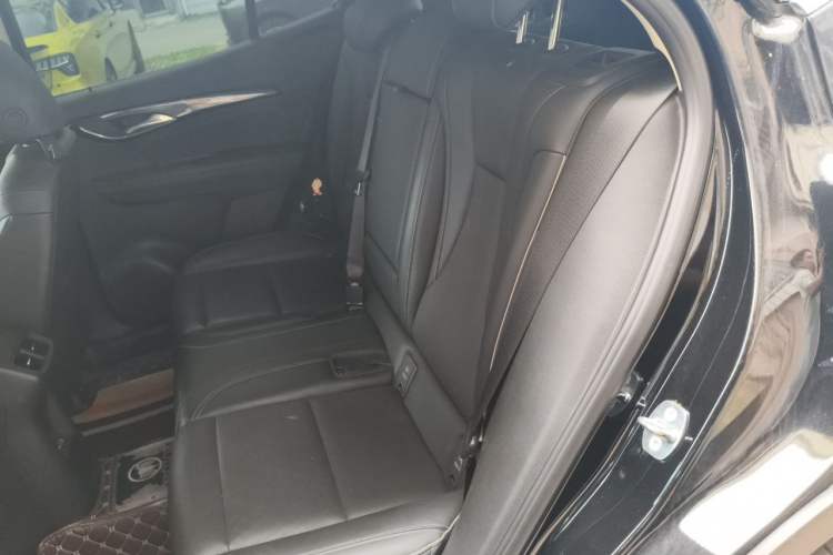 Used Buick Envision 2022 Facelift Encore S 552T Two-Wheel-Drive Luxury Model Left Rear Seat