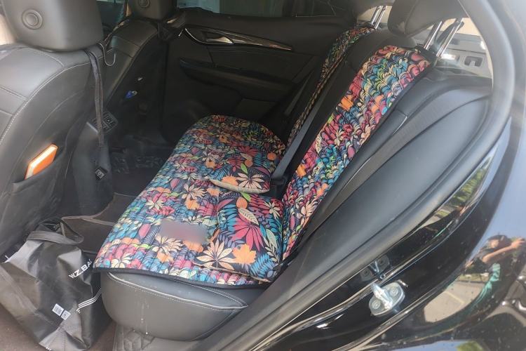 Used Buick Envision 2022 Facelift Encore S 552T Two-Wheel-Drive Luxury Model Left Rear Seat
