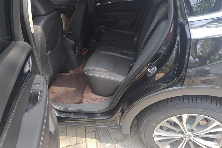 Used Buick Envision 2022 Encore Plus Avenir Avenir 5-Seater Edition Left Rear Seat