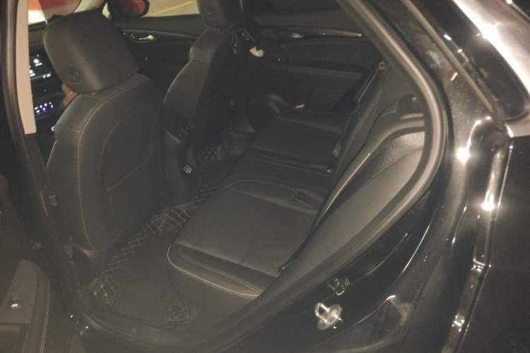 Used Buick Envision 2022 Facelift Encore S 552T Two-Wheel-Drive Luxury Model Left Rear Seat