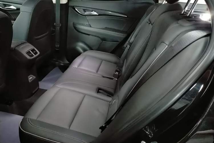 Used Buick Envision 2022 Facelift Encore S 652T Two-Wheel-Drive Luxury Model Left Rear Seat