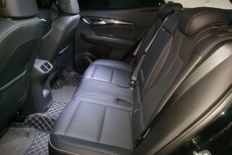Used Buick Envision 2022 Facelift Encore S 552T Two-Wheel-Drive Luxury Model Left Rear Seat