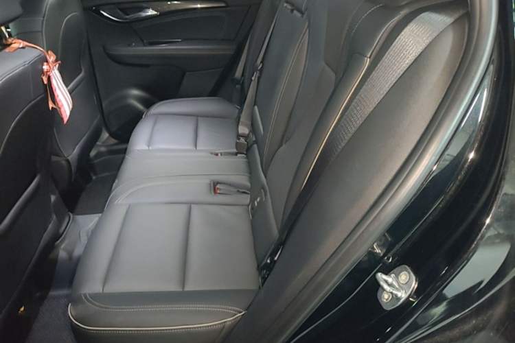 Used Buick Envision 2022 Facelift Encore S 652T Two-Wheel-Drive Luxury Model Left Rear Seat