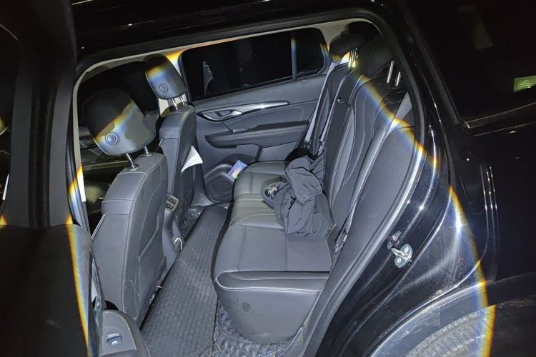 Used Buick Envision 2022 Encore Plus 652T Five-Seat Luxury Model Left Rear Seat