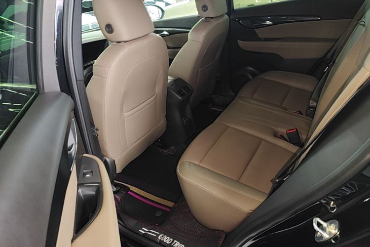 Used Buick Envision 2022 Encore Plus 652T Five-Seat Luxury Model Left Rear Seat