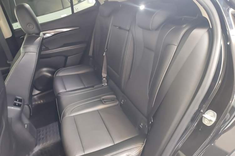 Used Buick Envision 2022 Facelift Encore S 552T Two-Wheel-Drive Luxury Model Left Rear Seat