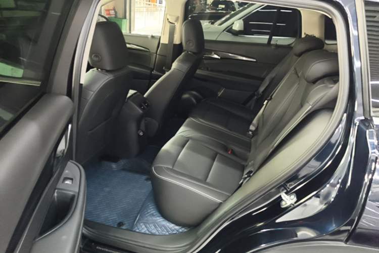 Used Buick Envision 2022 Encore Plus 652T Five-Seat Luxury Model Left Rear Seat