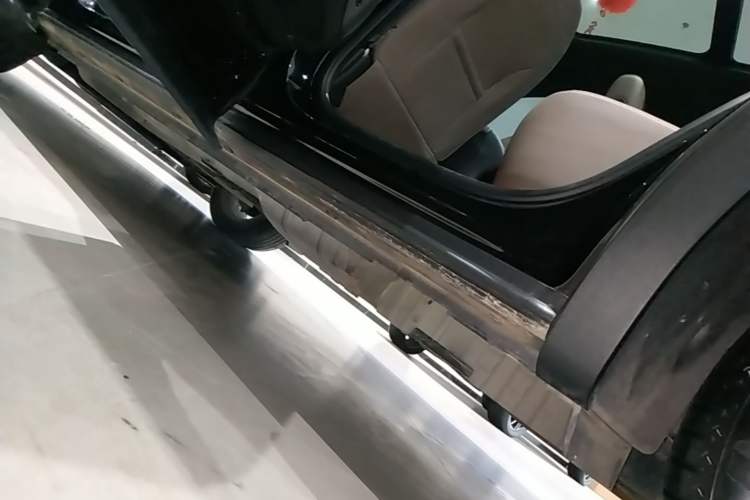 Used Buick Envision 2022 Encore Plus 652T Five-Seat Luxury Model Left Side Sill