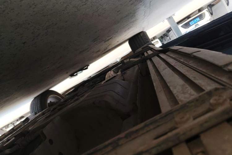 Used Buick Envision 2022 Encore Plus 652T Five-Seat Luxury Model Left Side Sill
