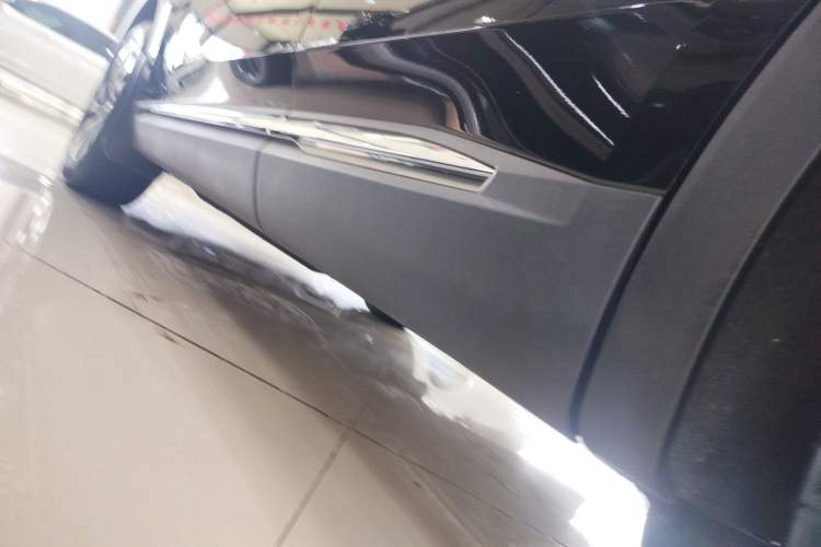 Used Buick Envision 2022 Facelift Encore S 552T Two-Wheel Drive Elite Model Left Side Sill